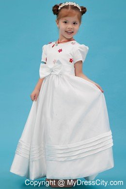 White Sash and Bow Decorate Flower Girl Dress with Short Sleeves