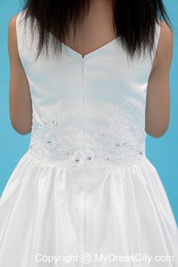 A-line V-neck Appliques Accent Flower Girl Dress in Ankle-length