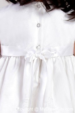 Scoop Tea-length Flower Girl Dress with Cap Sleeves and Appliques