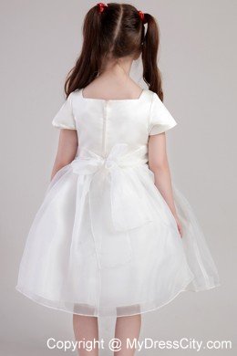 Square Short Sleeves and Flowers Decorate Little Girl Dress A-line Style