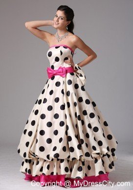 Pretty A-line Strapless Prom Gowns with Bowknot Front and Back