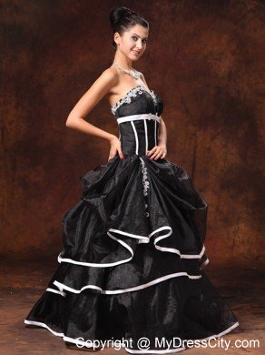 Appliques Strapless Pick Ups Black Prom Gown Dress with White Hem