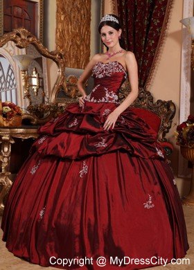 Burgundy Sweetheart Quinceanera Dress with Appliques