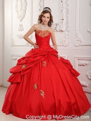 Customize Red Sweetheart Appliqued Sweet 15 Dresses