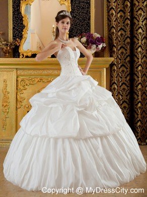 Elegant Strapless White Taffeta Quinceanera Dress Beaded