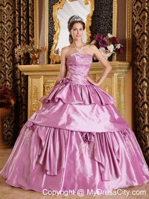 Vintage-inspired Strapless Quinceanera Dress Full-length