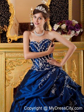 Navy Blue Sweetheart Appliques Sweet Sixteen Dresses