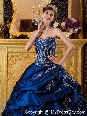 Navy Blue Sweetheart Appliques Sweet Sixteen Dresses