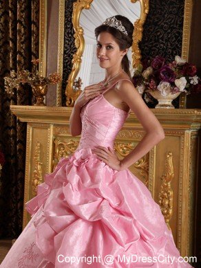 Lovely Pink Beading Quinceanera Dress with Spaghetti Straps