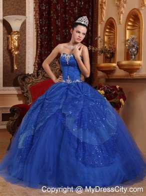 Sweetheart Floor-length Tulle Quinceanera Dress Appliqued