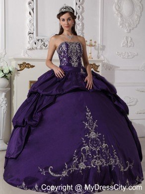 Purple Strapless Taffeta Sweet 15 Dresses for Girls