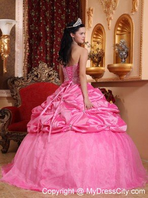 Pick-ups Sweetheart Rose Pink Beaded Quinceanera Dress