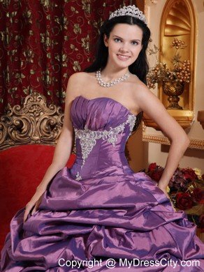 Discount Taffeta Appliques Sweet sixteen dresses with Pick-ups