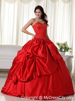 Gorgeous Sweetheart Embroidery Quinceanera Dress in Red Color