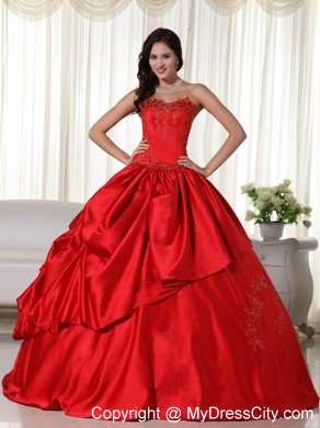 Gorgeous Sweetheart Embroidery Quinceanera Dress in Red Color