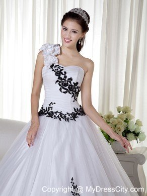 One Shoulder Taffeta and Organza Embroidery Quinceanera Dress