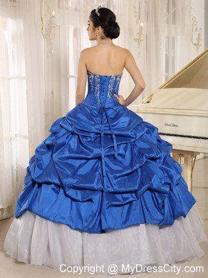 Luxurious Blue and White Quinceanera Dress with Embroidery