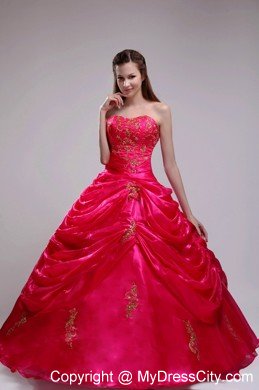 Red Ball Gown Strapless Organza Quinceanera Dress with Appliques