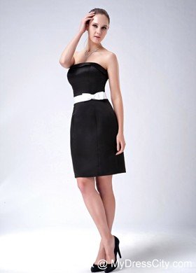 Chic Strapless Mini Black Evening Dresses with White Bow