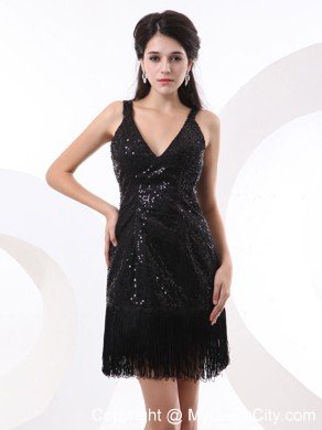 Sexy Sequined V-neck Black Evening Dresses with Straps