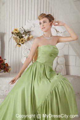 Yellow Green A-line Strapless Chapel Train Taffeta Ruched Maxi Dress