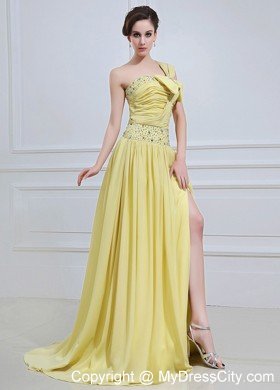 One Shoulder Bow High Slit Yellow Green Prom Dress Beaded