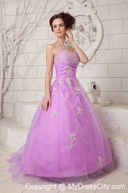 Sweetheart Lavender A-line Quinceanera Dress with Appliques