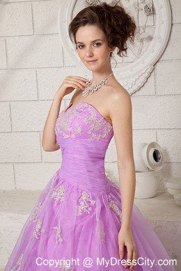 Sweetheart Lavender A-line Quinceanera Dress with Appliques