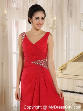 Red Beaded Decorate V-neck Prom Dress For 2013 Spring