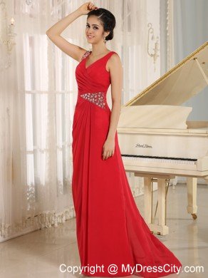 Red Beaded Decorate V-neck Prom Dress For 2013 Spring