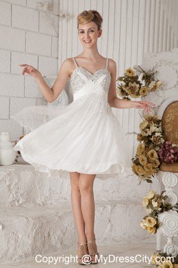 Beading Empire Straps White Short Prom Dress for Girls