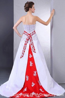 Luxurious Court Train Bridal Dress with Appliques and Red Sash