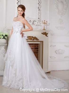 Court Train Lace Appliques Bowknot Decorate Back Bridal Gown