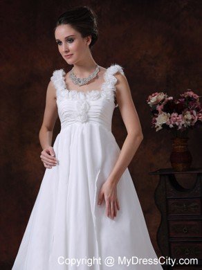 Hand-made Flower Decorate Straps Ruched Bridal Dress