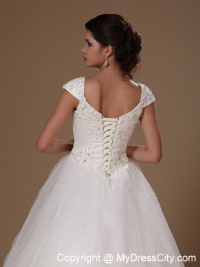 Scoop Floor-length Short Sleeves Beading Wedding Gown