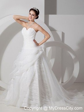 Low price A-line Sweetheart Brush Train Organza Ruching Wedding Dress