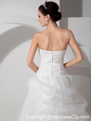 Low price A-line Sweetheart Brush Train Organza Ruching Wedding Dress