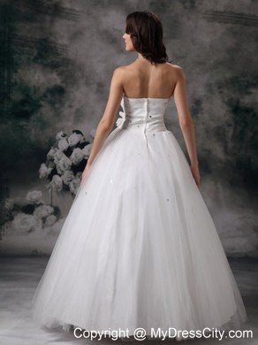 Discount Strapless A-line Jewelry Bridal Dress with Handmade Flower