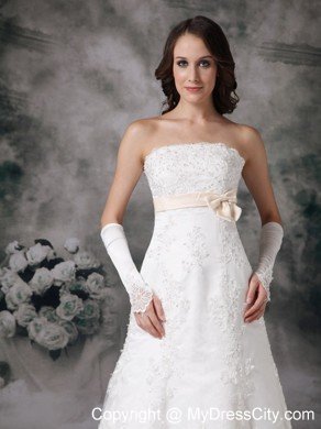 Formal Long A-line Strapless Court Train and Bowknot Lace Wedding Dress