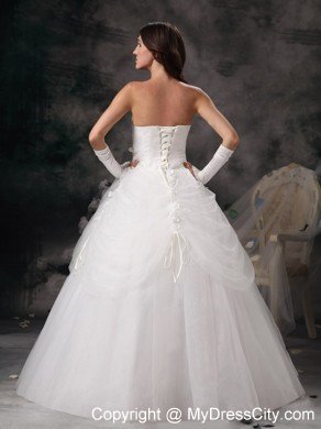 New Arrival A-line Strapless Floor-length Tulle and Flowers Wedding Dress