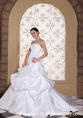 Best seller A-line White Pick-ups Wedding Dress Embroidery On Taffeta