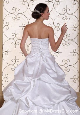 Best seller A-line White Pick-ups Wedding Dress Embroidery On Taffeta