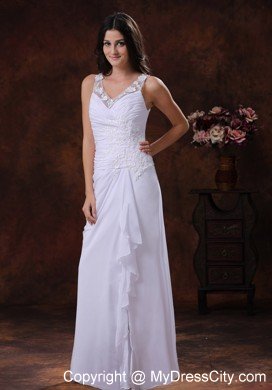 Cheap White V-neck Chiffon Flowery Wedding Dress Appliques Decorated