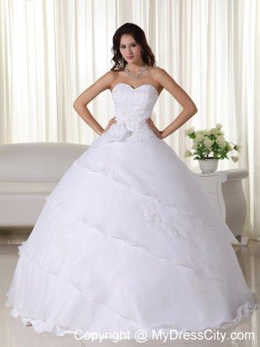 White Sweetheart Floor-length Beading Bridal Dress with Ruffled Layers