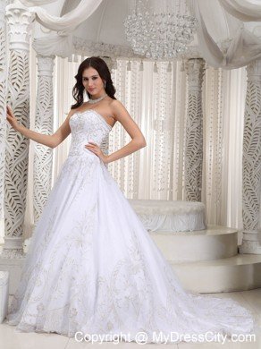 2013 Extravagant A-line Sweetheart Court Train Embroidery Bridal Dress