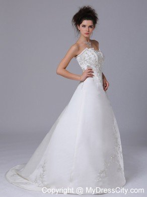 Exquisite Long Strapless Embroidery Brush A-Line Wedding Dress