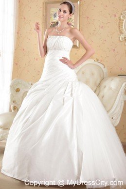 Ball Gown Court Train Tulle and Taffeta Beading Wedding Dress