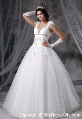 Princess V-neck Flowers Beading Appliques Wedding Dress For Garden