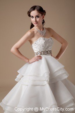 Elegant A-line Strapless Beading Appliques Wedding Dress for Church