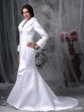 Long Sleeves Beaded Mermaid Winter Wedding Bridal Gown with Faux Fur Collar